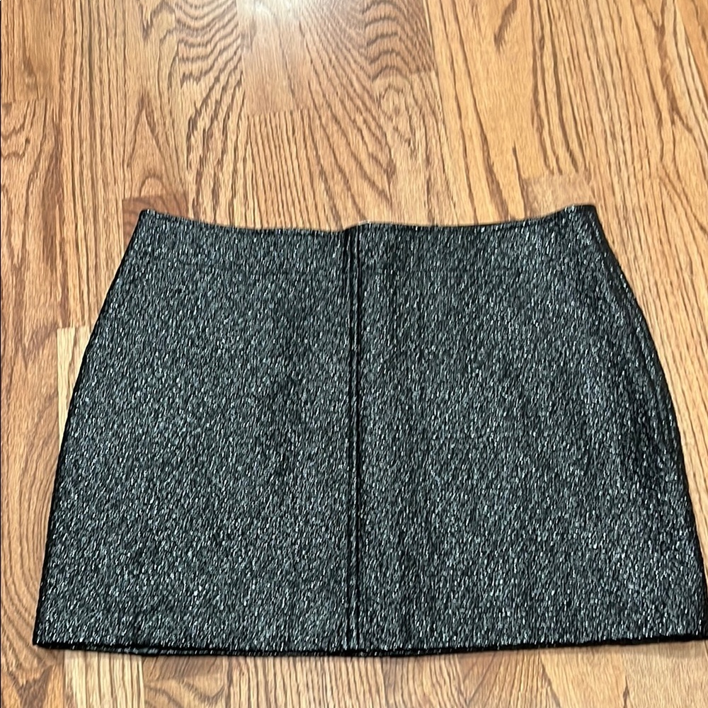 Zara Black Mini Skirt for Night Out - Picture 3 of 8